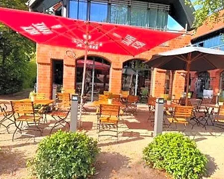 Hotel Village